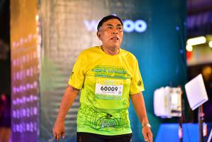 BIB: 340, 60009
                            <button type="button" onclick="openModal(21804637)" class="btn btn-primary btn-sm float-right btn-popup" data-toggle="modal" data-target=".modal-high-quality">
                        <i class="fas fa-shopping-cart"></i> Add to Cart
                    </button>
                                            <button type="button" onclick="isThisMe(21804637, true)" class="btn btn-success btn-sm float-right btn-popup btn-isme hidden" data-toggle="tooltip" data-placement="bottom" title="นี่คือรูปของคุณใช่ไหม คลิกที่นี่เพื่อเอาเข้าอัลบั้ม">
                        <i class="fas fa-plus"></i> Add to album
                    </button>
                    <button type="button" onclick="isThisMe(21804637, false)" class="btn btn-warning btn-sm float-right btn-popup btn-isnotme hidden">
                        <i class="fas fa-ban"></i> Remove from album
                    </button>